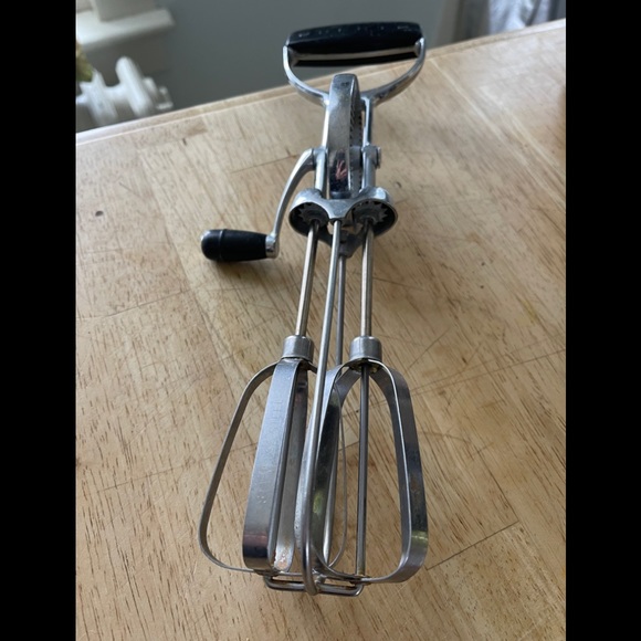 Best Other - Vintage rotary hand mixer
